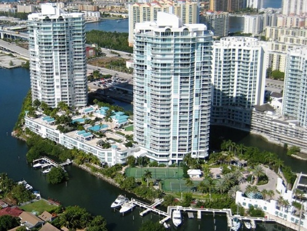Oceania V - Florida Waterfront Condos